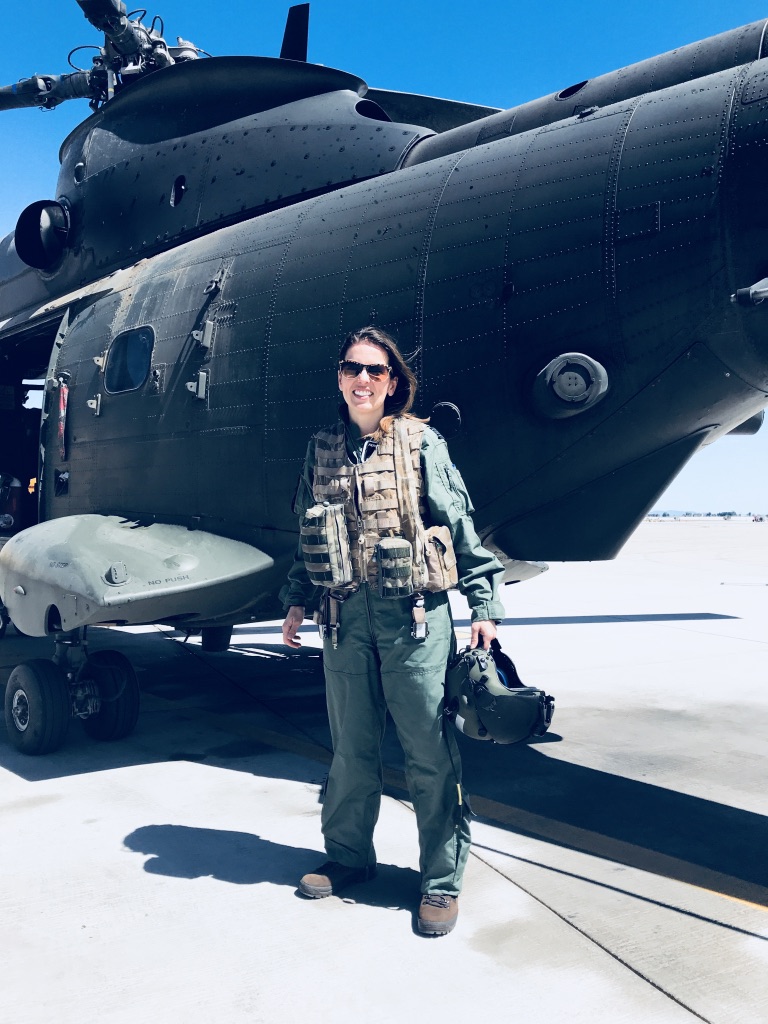 RAF Doctor, Sqn Ldr Bonnie Posselt started as a general medical officer in the  @royalairforce before focussing on aviation & space medicine at RAF Centre of Aviation Medicine  @RAF_Henlow. Being such a niche specialty, there are just 6 trainees in the .Learn more:  @NextGenASM