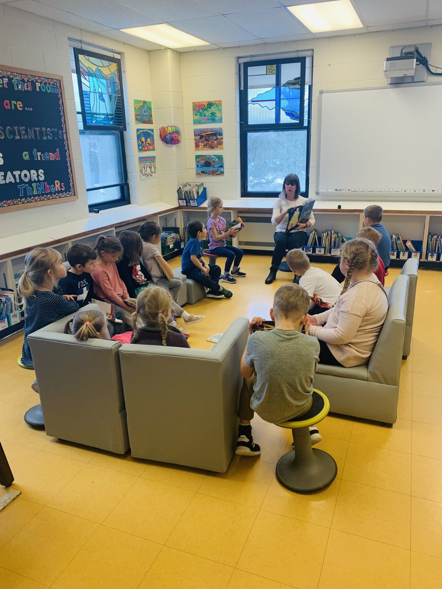 A great day for story time with Mrs. Penney. #thelioninside #loveforreading 📚 ❤️ ⁦@BCE4Penney⁩