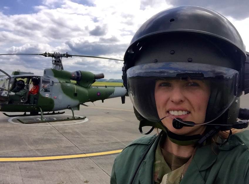 On  #NWPD, meet one of our coolest physicians in the US. RAF Doctor, Sqn Ldr Bonnie Posselt specialises in Aviation & Space Medicine. With an analogue space mission to her name she’s now working on next generation Helmet Mounted Displays for military pilots.More in thread