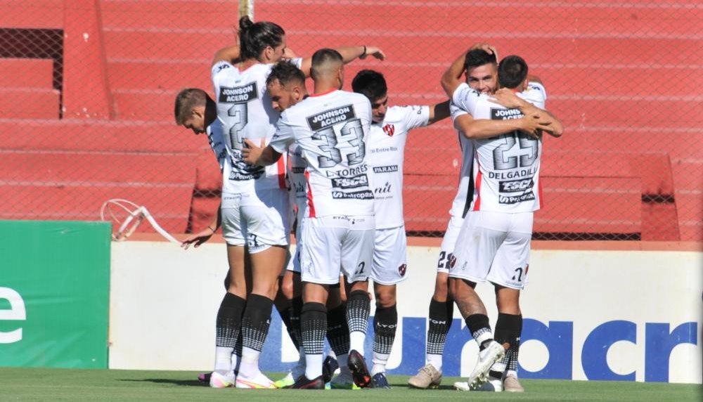 datapatringa's tweet photo. 🗓️ Pasó enero y #Patronato mantiene el invicto.

Desde el ascenso en 2010, NUNCA perdió partidos oficiales disputados en el primer mes del año

⚽️ Jugó 6
✅ Ganó 3
🤝 Empató 3

#DataPatringa https://t.co/lyGMIljGeO
