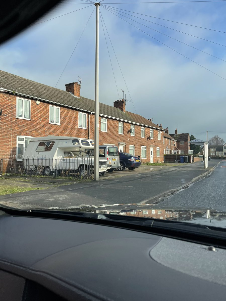 RobRobaw's tweet photo. Calling @Carpervert &amp; @sniffpetrol  #chodspott could this be the ultimate Smith &amp; Sniff podcast wagon ???? Twin axel for the win #ford #granada #fordgranada #camper https://t.co/5PAj4qTaBe