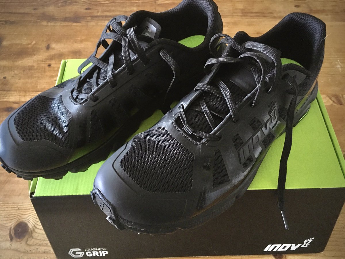 RobReynolds0's tweet image. New arrivals from ⁦@inov_8⁩. Can’t wait to check them out on the muddy trails! #southdownsnationalpark #parkrun #petersfieldrunners #slowtravel #mindfulness #livingthedream