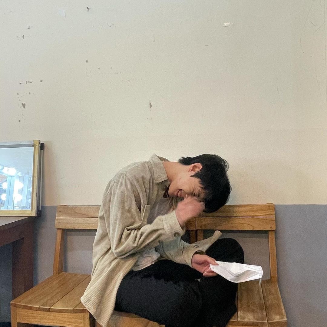 DOYOUNG_TH's tweet image. 210203 do0_nct IG Update

“ OOTD (การแต่งกายประจำวันนี้) ส่งยิ้มพร้อมกับสวมเสื้อที่จอห์นนี่ฮยองให้มา แล้วก็สร้อยคอที่จองอูให้มาครับ 😆 “
instagram.com/p/CK1Uj9ZM3ZJ/…

#DOYOUNG #도영 #โดยอง #NCT127  #NCT  @NCTsmtown_127