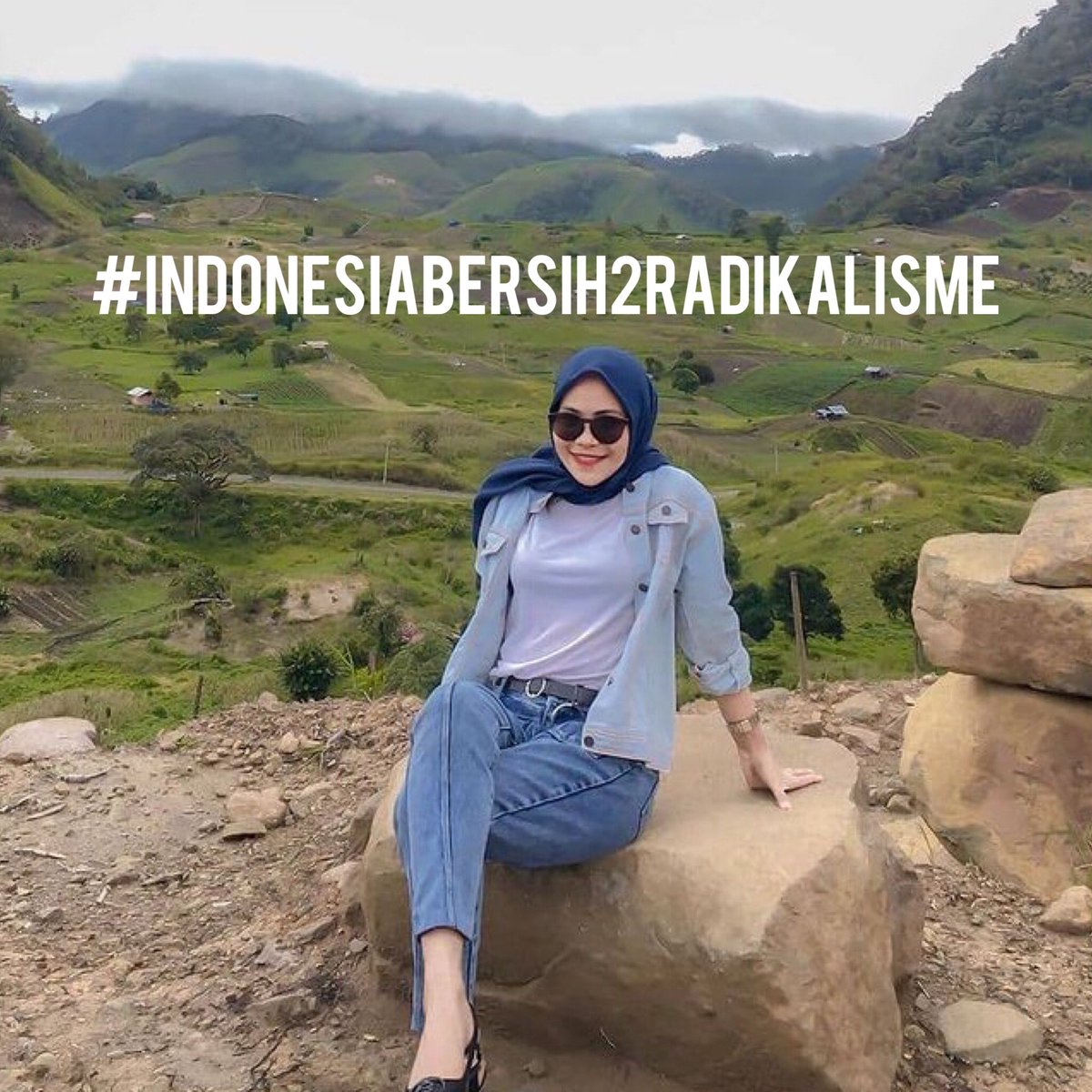 MirnasariPita's tweet photo. Hal utama harus kita lakukan adalah mewaspadai dan introspeksi diri #IndonesiaBersih2Radikalisme https://t.co/E9MMmXCNwM