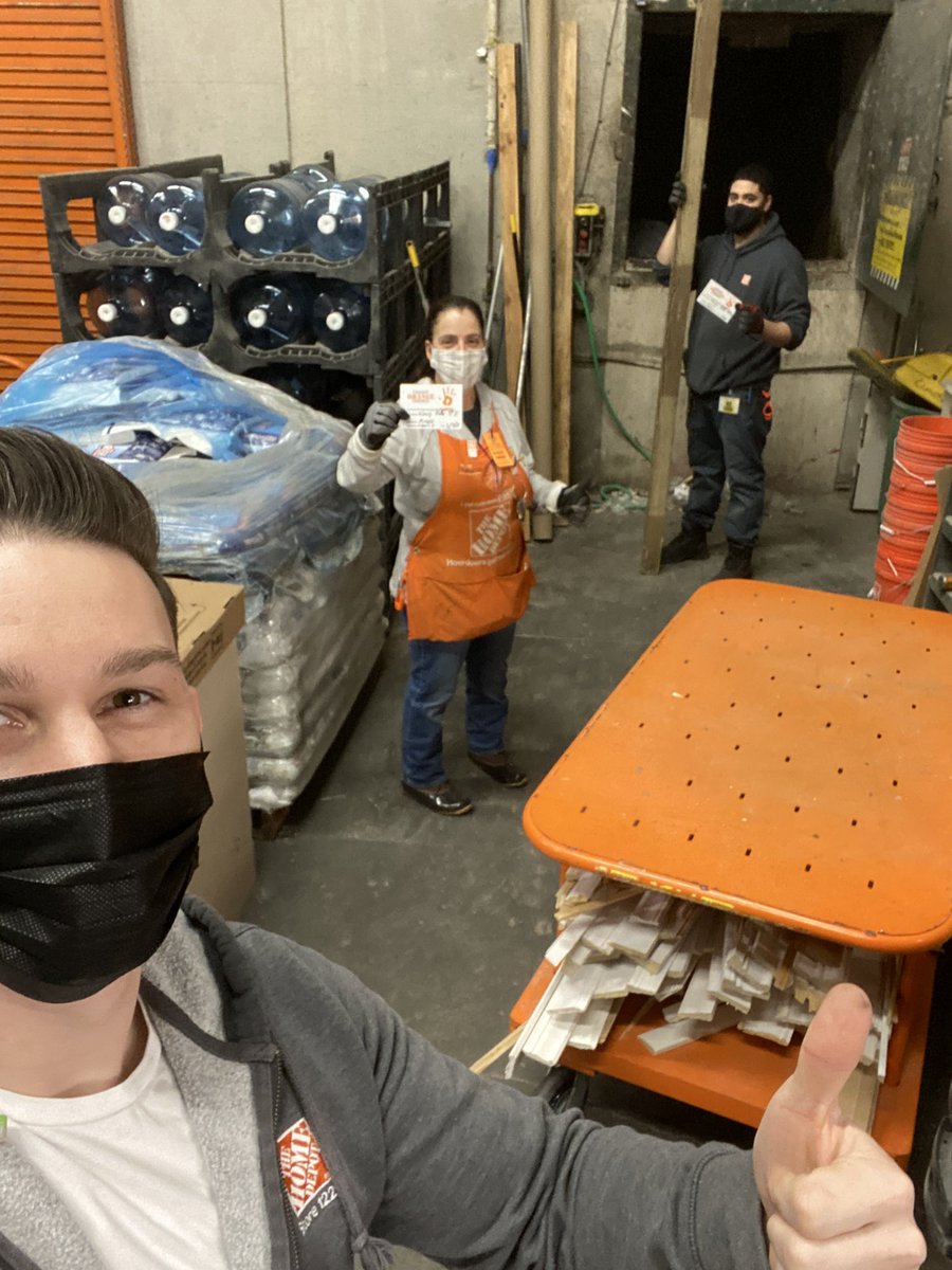 Caught them both orange handed! With Receving being one of the departments most prone to injury both Michelle and will make it a everyday priority to work safe ! Thank you <a href="/Will_O29/">will</a> <a href="/howardhafkin/">Howard Hafkin</a>