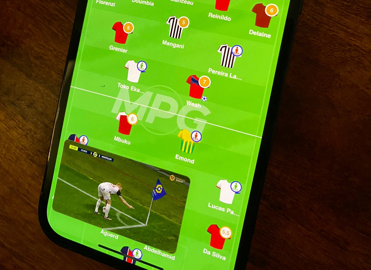 Margot_Dumont's tweet image. Tout est sous contrôle à la maison 😭😭😭 @MonPetitGazon