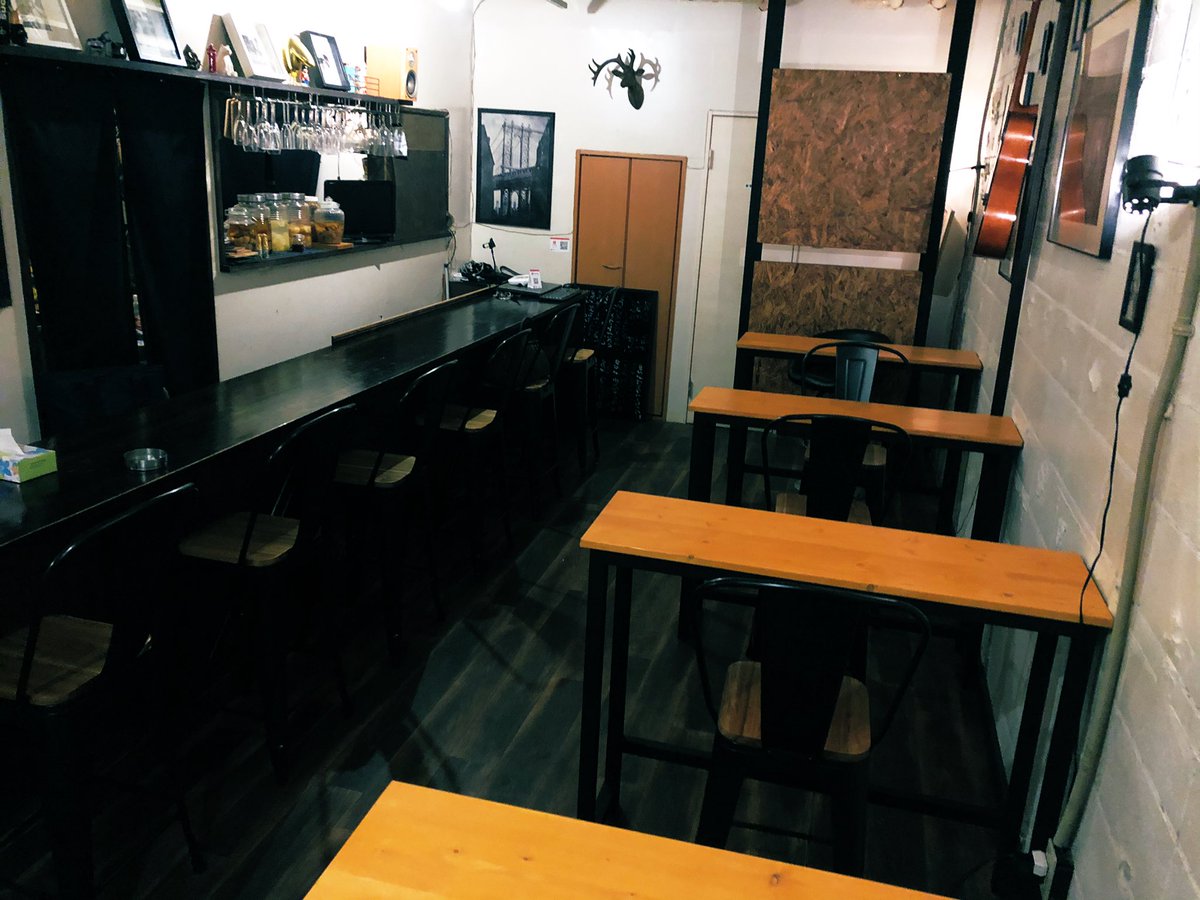 barus_toyoake's tweet photo. 今夜も結局こんな時間w

いや、こんな時間まで呑んで下さってありがとうございました！！

明日？いや、今日の営業は15時からです！！

宜しくお願い致しますー！！

#豊明市  #豊明バル #豊明bar #豊明グルメ #酒好き　#居酒屋　#店内タバコOK #深夜営業　#営業中　#飲み屋難民 https://t.co/dJeZ1M7Phk