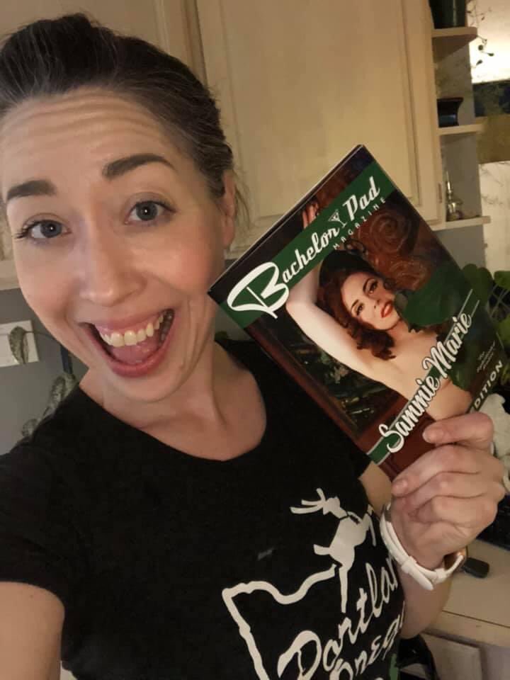 BachelorPad's tweet image. Another happy fan of our Spotlight Edition of Sammie Marie! Thank you, Kiera Clover, for the pic and the love!

#bachelorpadmagazine #spotlightedition #prettygirlsreadingbachelorpad #kieraclover #sammiemarie