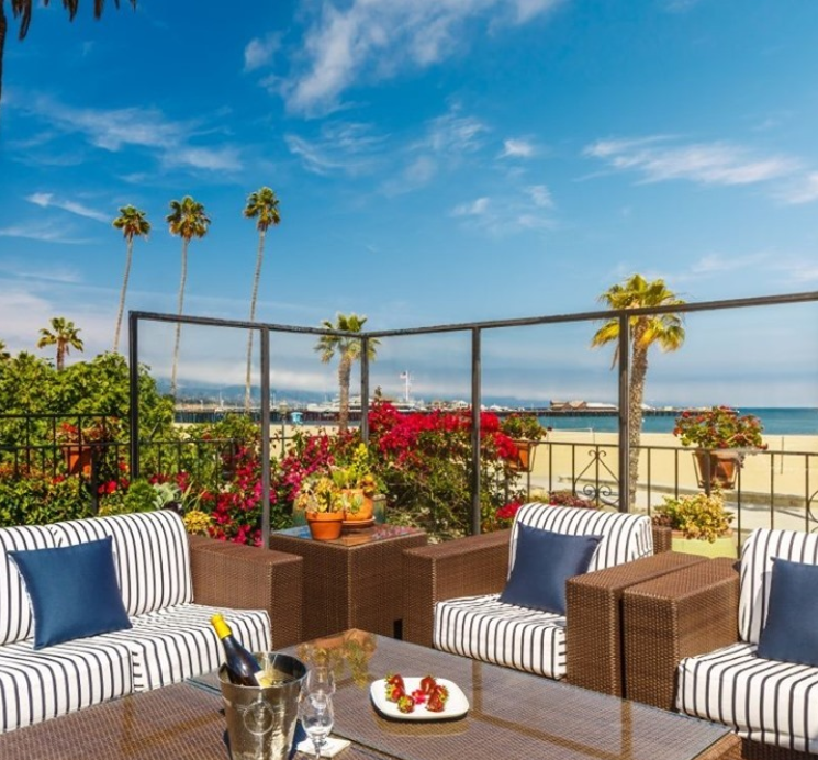 Explore one of the best views in Southern California in Hotel Milo.  ☀️⁠
⁠-⁠
@hotelmilosb

#hotelmilo #santabarbarabeach #santabarbarahotel #beachsideliving #hotelgoals