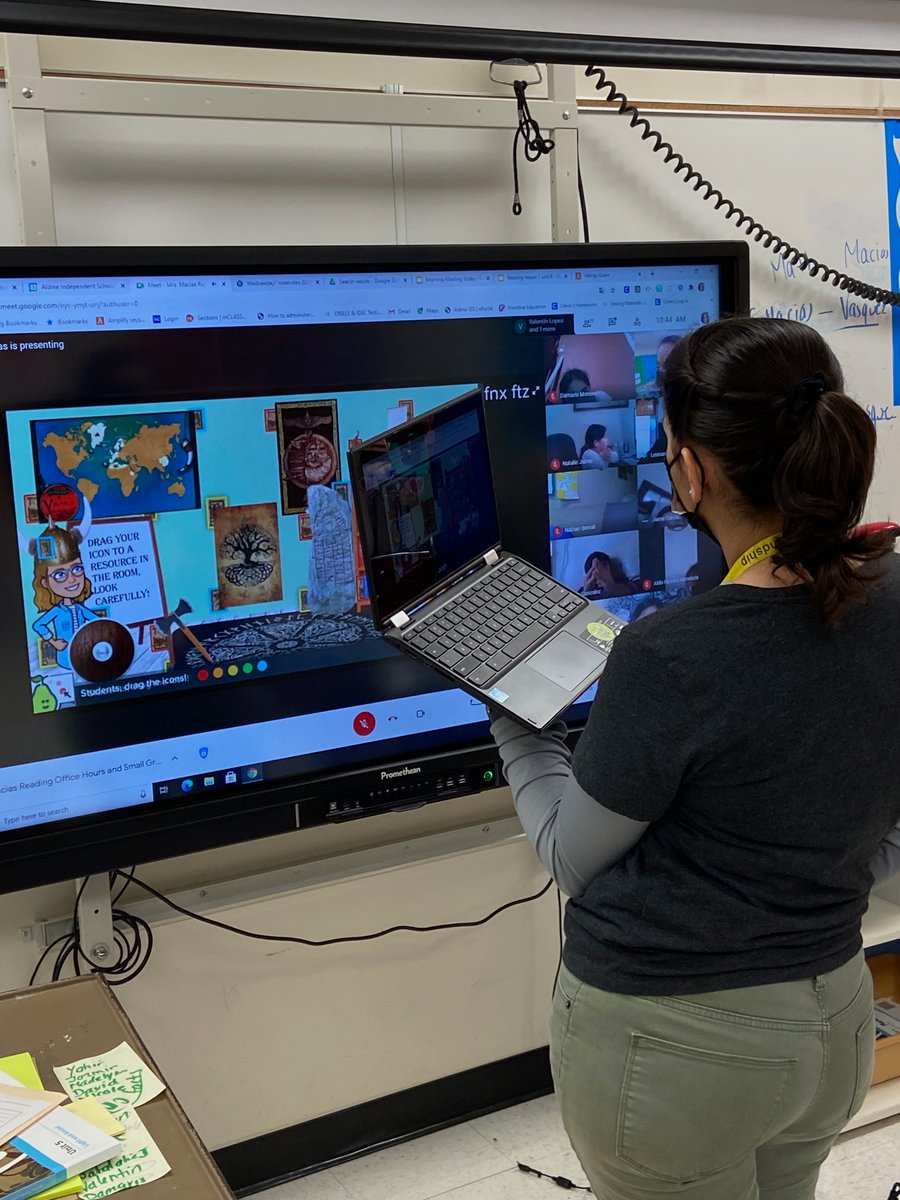 WorshamES_AISD's tweet photo. 🐾🐾Worsham Wildcats 🐾🐾 are celebrating World 🌎 Read Aloud Day!! #ReadersareLeaders #Wildcatpride #WeAreACE #AldineAnywhere https://t.co/dtkB36ScjB