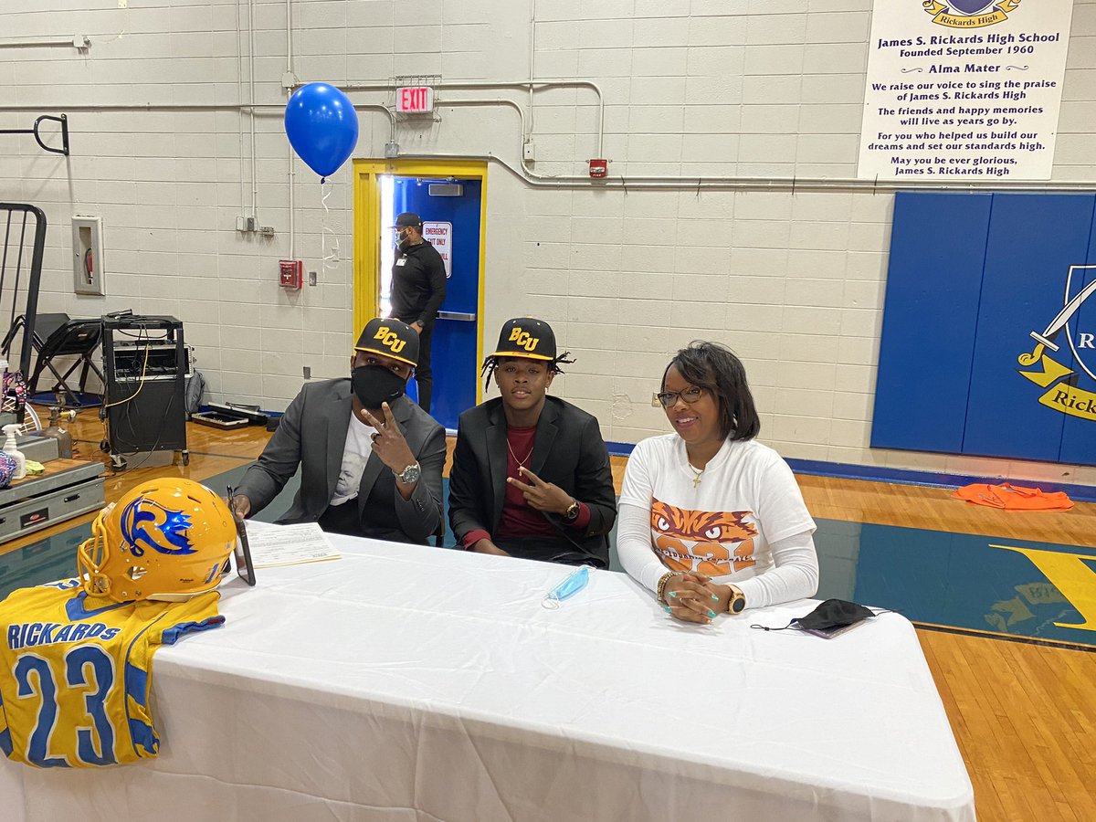 Congrats to @Suprememalikk_  and Rickards coaching staff! <a href="/BCUGridiron/">🏈 Bethune-Cookman Football</a>  #wildcats