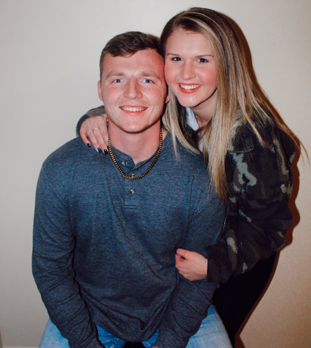 ambercribbs01's tweet photo. so happy to be yours🤍 @Aggies_32 https://t.co/vKJQrxUq0F