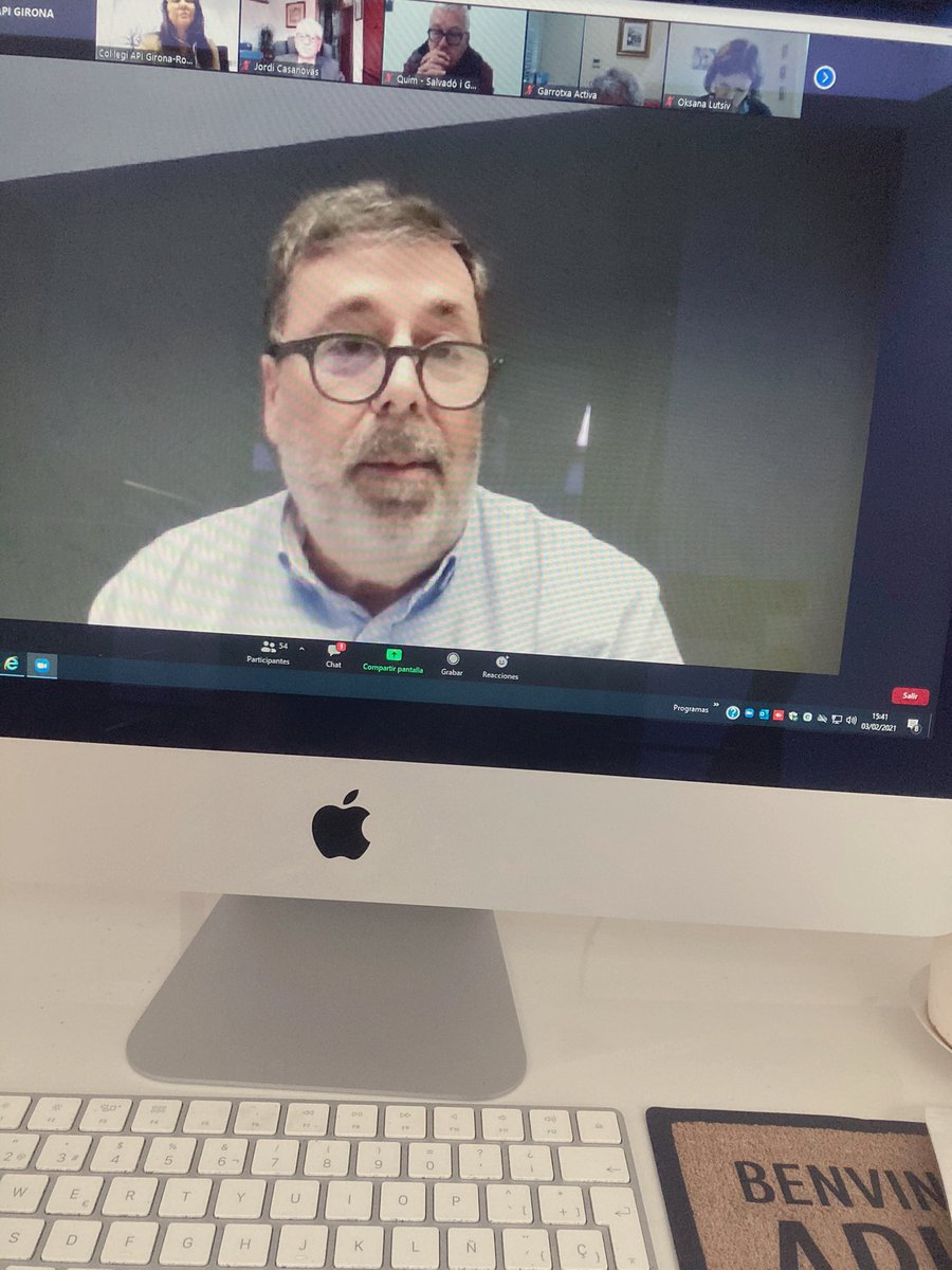 HousesCatalonia's tweet image. apigirona: Avui hem fet #elcafèDelsAPI aprenent una mica més sobre la llei de contenció de rendes de #lloguer i l’índex de preus. Gràcies a tothom per compartir estona, dubtes i bons desitjos 🙏🏻✨

bit.ly/2Lg3P5X