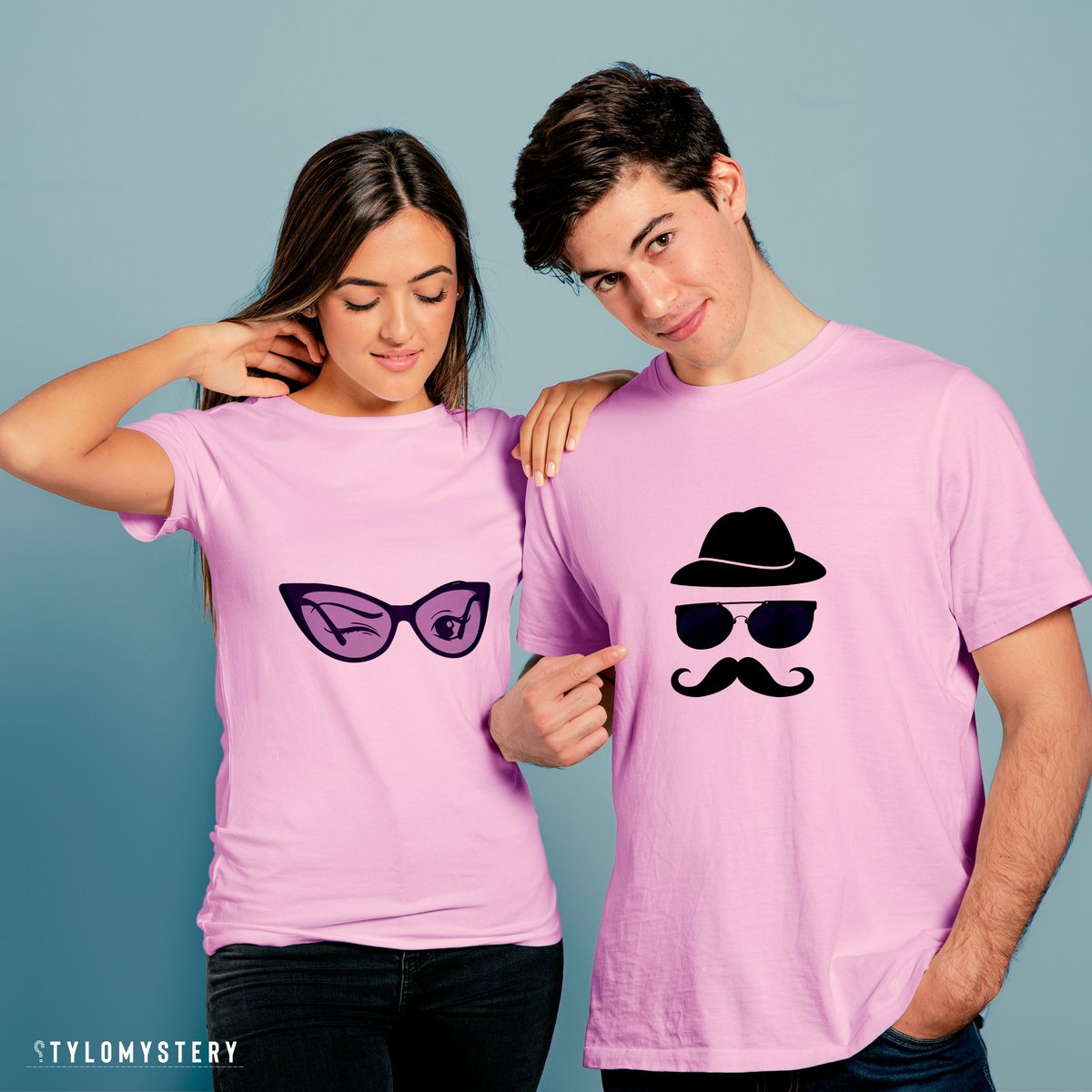 stylomystery's tweet photo. Love is in the air💞
Valentine is Just around the corner🥰

Get these couple tshirts for you and your loved one❤
This might be the perfect gift for your love❤

Order now by messaging us!!!

#stylomystery #valentinemonth #valentine #valentinesday #love #14feb #lovevibes #pink https://t.co/hYHlTKAPvH