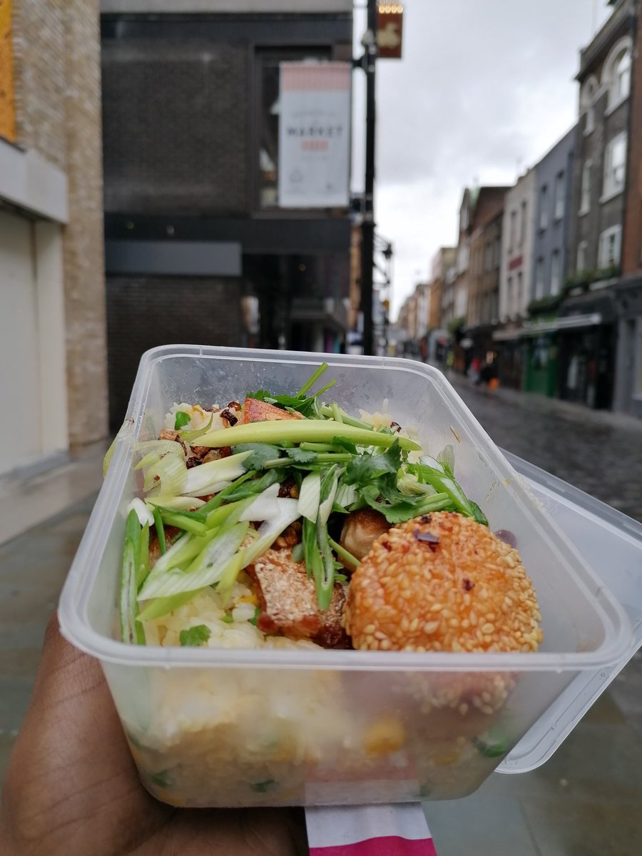thesohogirl's tweet photo. Earlier today (in between Zoom meetings and giving an online talk)... This #lockdownLunch from Carol @PitstopCafeSoho has kept me going! Real grub made fresh! #ThankYou #SohoIsOpen (for takeaway)

#supportlocal #BerwickStreetMarket #LunchTimeSpecial @BerW1ckStMarket @mysohotimes https://t.co/Rq1klHDSlZ