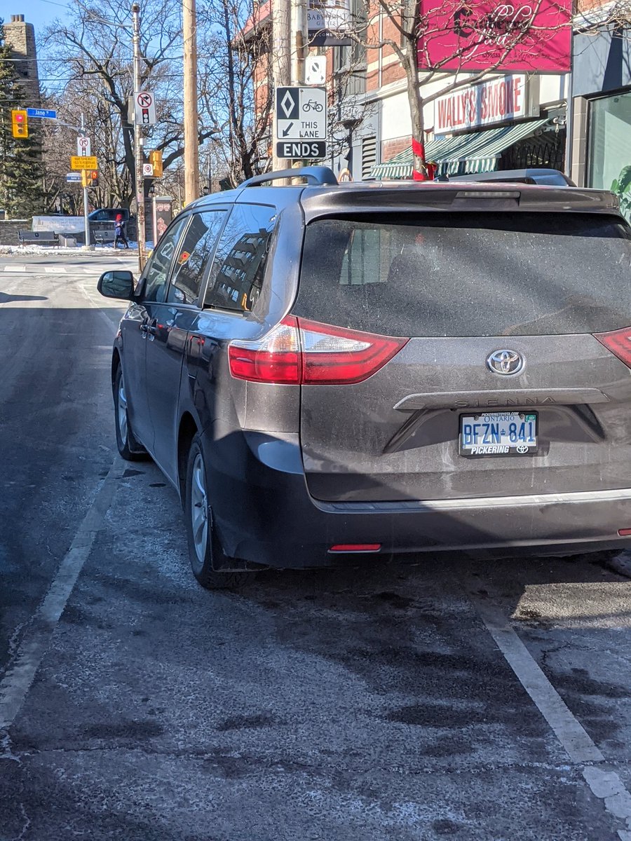 JsFrPe's tweet image. Parked in the bike lane Annette westbound at Jane. Barriers, education and enforcement.  @ParkingTPS @CityofToronto @TrafficServices #BikeTO #VisionZeroTO @TPS_BikeHart @Car_In_Bikelane @TPS_pke_rider @CycleToronto @GordPerks