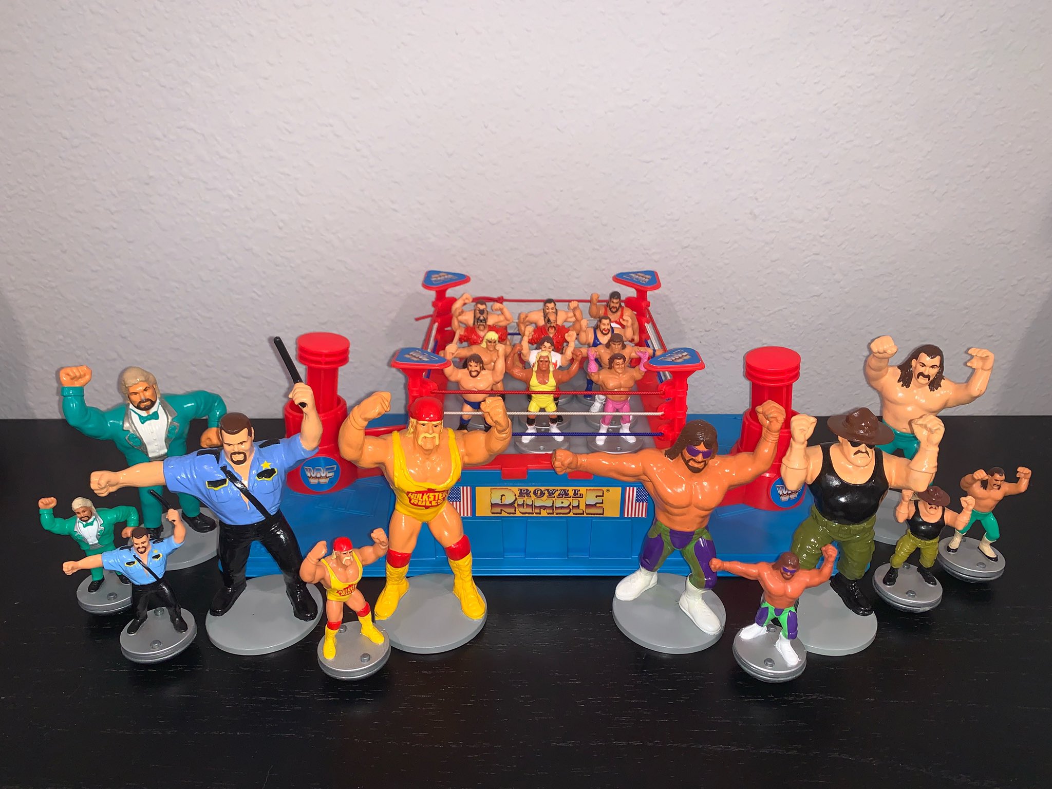 Wwf hasbro online mini figures