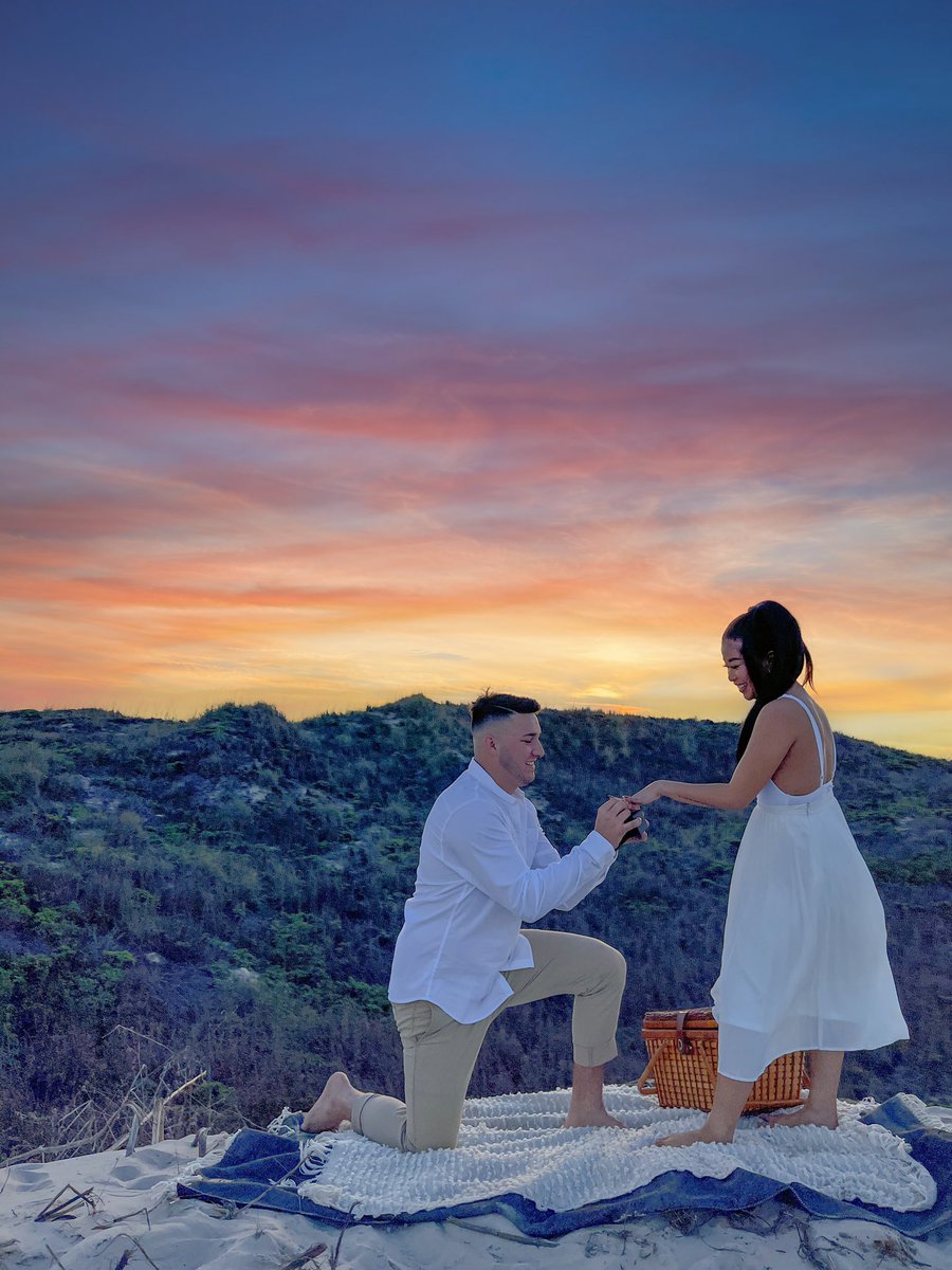 Christi5nJo9's tweet photo. Wise men say only fools rush in, but I can’t help falling in love with you... 💍🤍 https://t.co/E5bFftAuRa