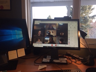 vivacityyyc's tweet photo. Welcome Alberta University of the Arts @KurtisLesick and AU students, Bomi &amp; Janira will be presenting their work today! Learning how tech is uniquely positioned to give voice to vulnerable populations #techforgood @CivicTechYYC @calgaryeconomic #livetechlovelife @MRUBissett https://t.co/xcC2aarcub