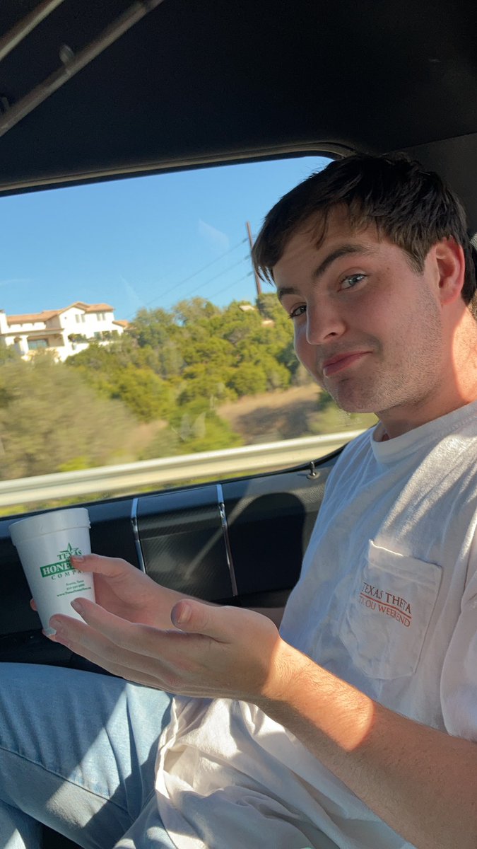 Charlescdoyle's tweet image. Another day another ham @texashoneyham