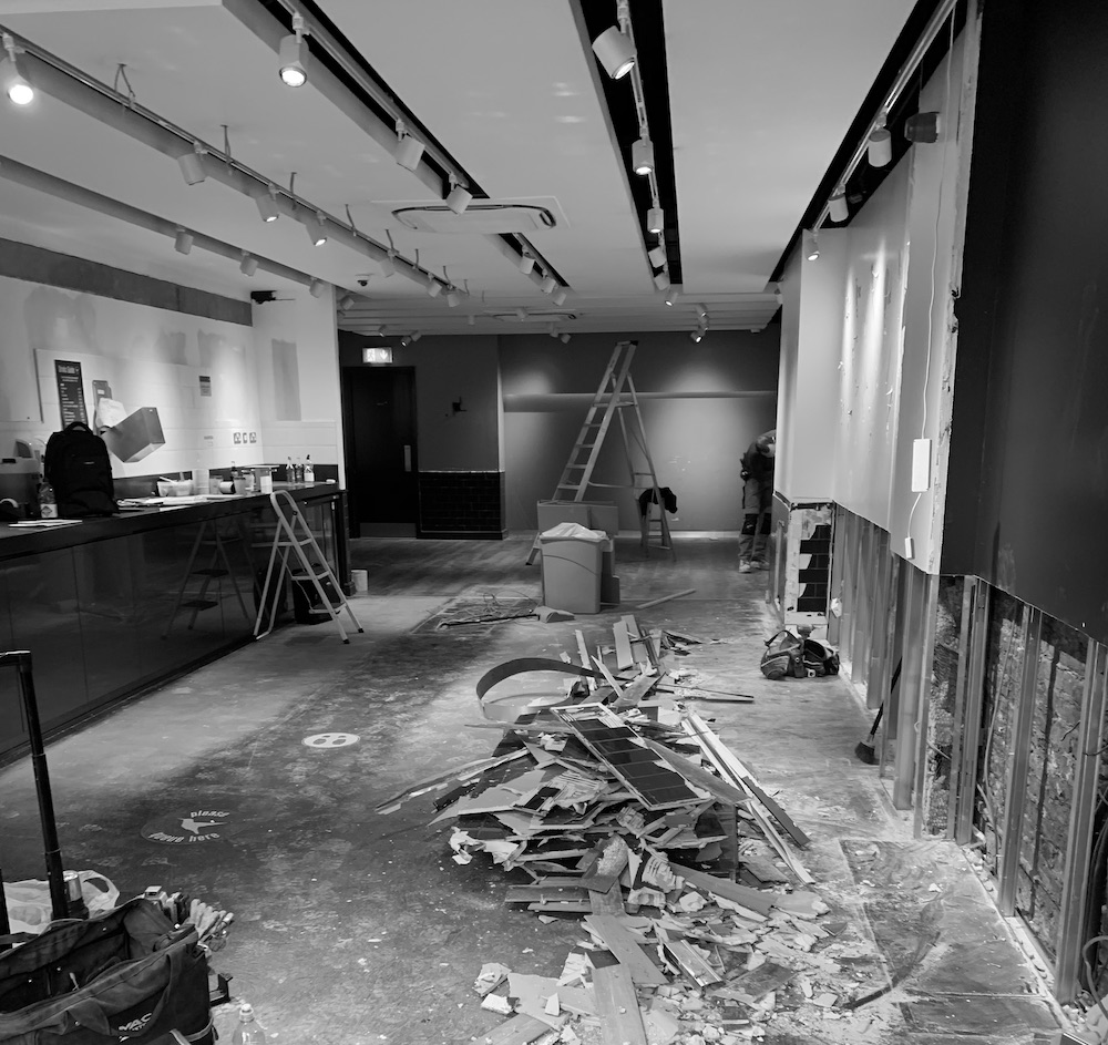 Flavourtown Bakery have chosen Bluecrow as their main contractor for their next venture! 

This new shop from the team at Flavourtown will be located in Richmond, London. Bluecrow Projects and Joinery have teamed up with Yellow Wren Design to produce this bespoke design