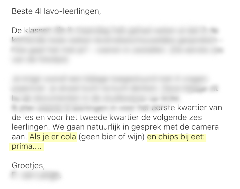 ariannedoornbos's tweet photo. Ha ha, zie net dit berichtje voorbijkomen op #Somtoday. Die snapt het! Hoe maak je online lessen leuker voor pubers? Met chips en cola 😋
#onlineles #thuisonderwijs #lockdown https://t.co/AshE8BD8NY