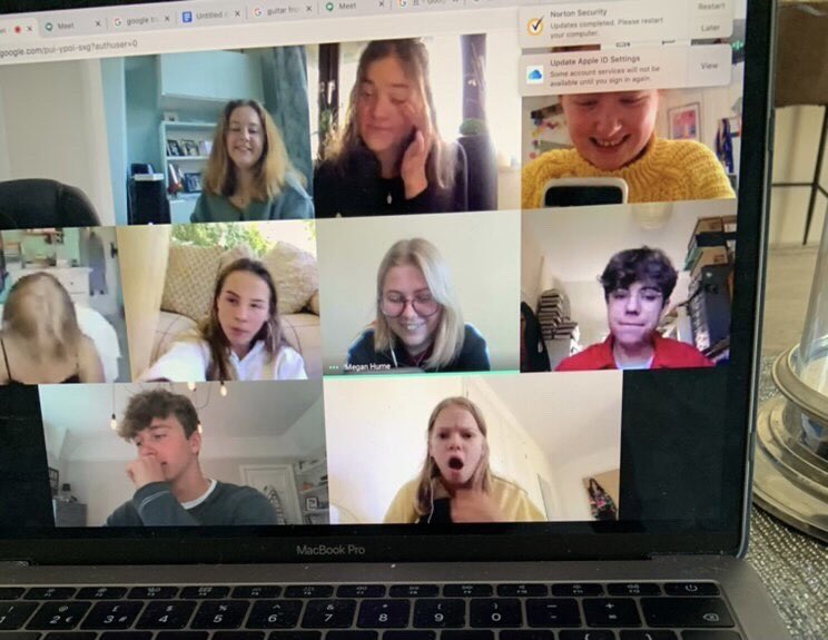 [1/2] This past year has been tough for everyone.... and the theatre community especially has been hit hard. Zoom became our new best friend and an essential part of our routines, relying on an online presence to keep in touch with friends and family...