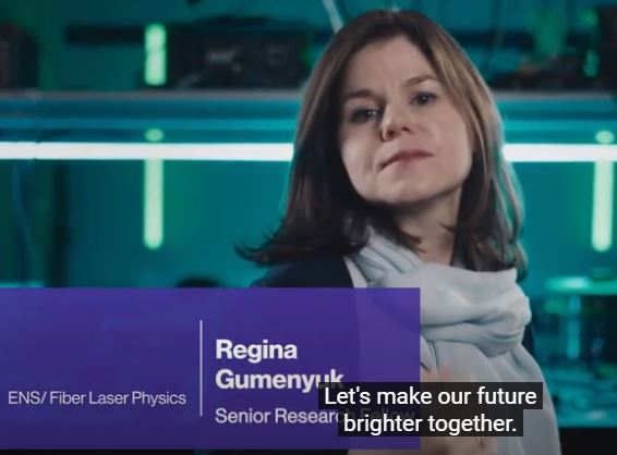 PULSEProjectEU's tweet image. See the lab of our PULSE coordinator Regina Gumenyuk and her team. See and feel the passion that drives her @TampereUni group to pioneer new @PhotonicsFin fiber technologies. #fiberoptic  #fiber #WomenInScience #lasers #scienceandtechnology youtu.be/FxnwCMXiMfw