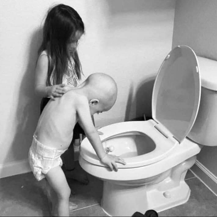 اللهم كما رفعت السماء بلا عمد إرفع 

السرطان عن كل جسد يتألم 😓💔