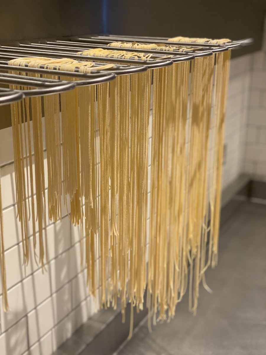 estateChef's tweet image. #pasta #pastamaking #linguini #dinner ⁦@hannah_sloane01⁩ 
Food for thought