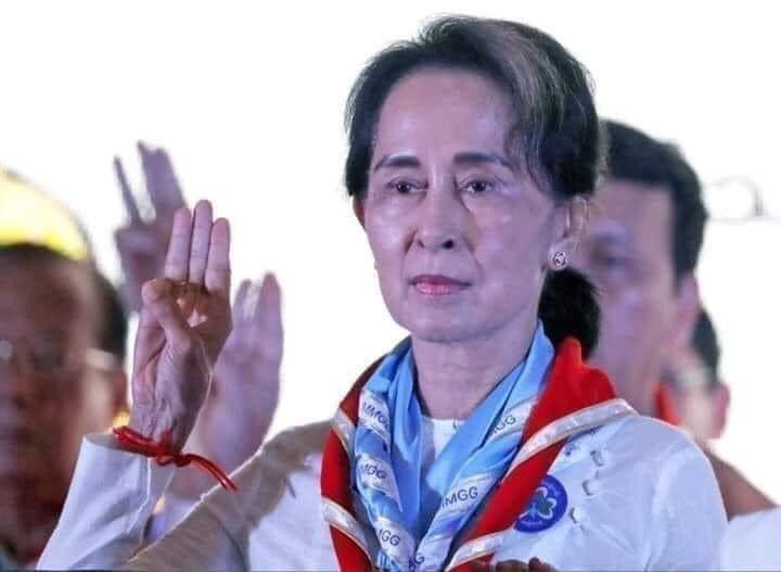 Yuki08687960's tweet photo. စသုံးတာမို့ #Follow #Untweet #Like #SaveBurma #DawAungSanSuKyi_government #justicforMyanmar https://t.co/T3wlxWWpzX