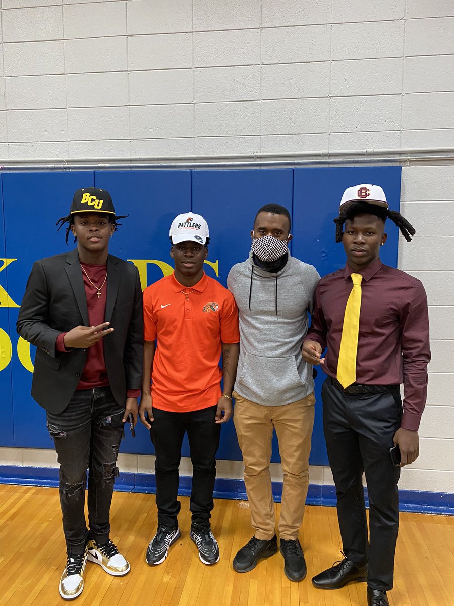 CToniosa's tweet photo. Congrats @_2prime4 https://t.co/KwIWkiqc2m