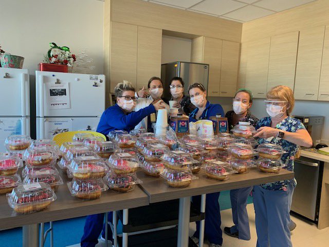 SWFLChildrens's tweet photo. The Pediatric Hematology/Oncology at Golisano Children’s Hospital of Southwest Florida celebrated their 30th consecutive month of being at 100% patient satisfaction! https://t.co/rmUvPCcy3l