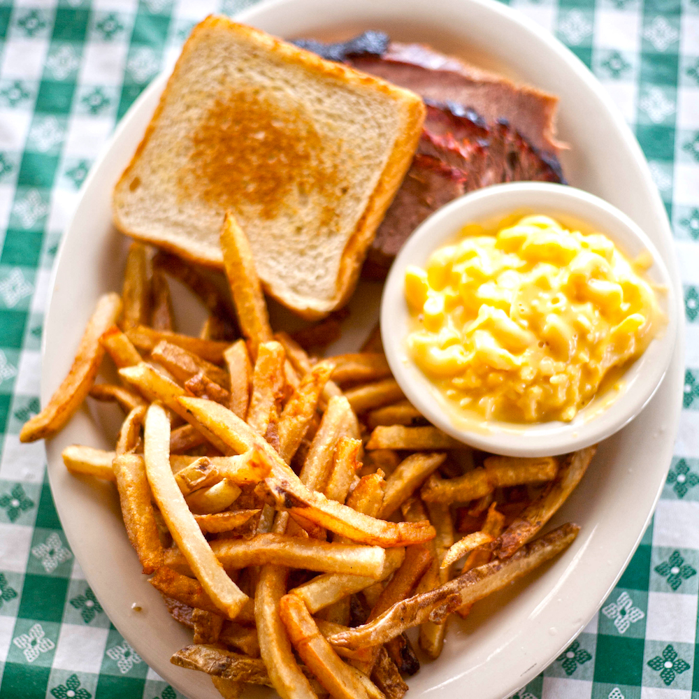 DINE IN or DRIVE THRU! Come by and get your mid week FIX of delicious sides and GREAT BBQ 😁 #bbq #food #foodphotography
