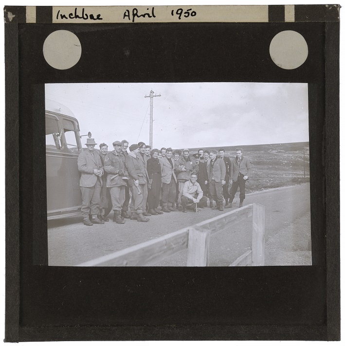 CockburnGeol's tweet photo. #Fieldwork in 1950. #Hammers at the ready. #Inchbae, possibly a trip up to see the NW?
Please comment if you recognise anyone.
@GeosciencesEd @CRC_EdUni @uoeKB https://t.co/cwNZm9Shii
