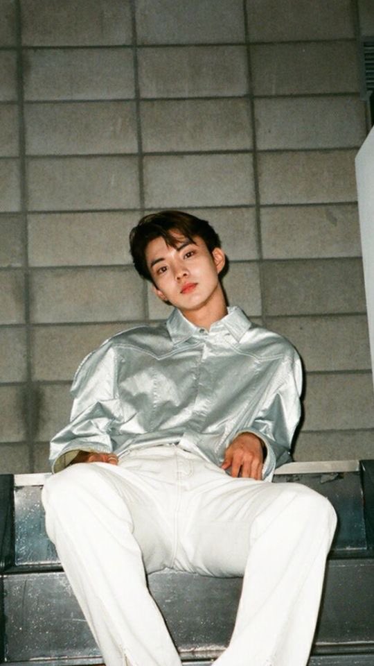 doyoung and changmin as each other a thread