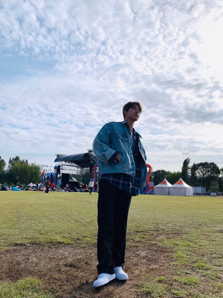 doyoung and changmin as each other a thread