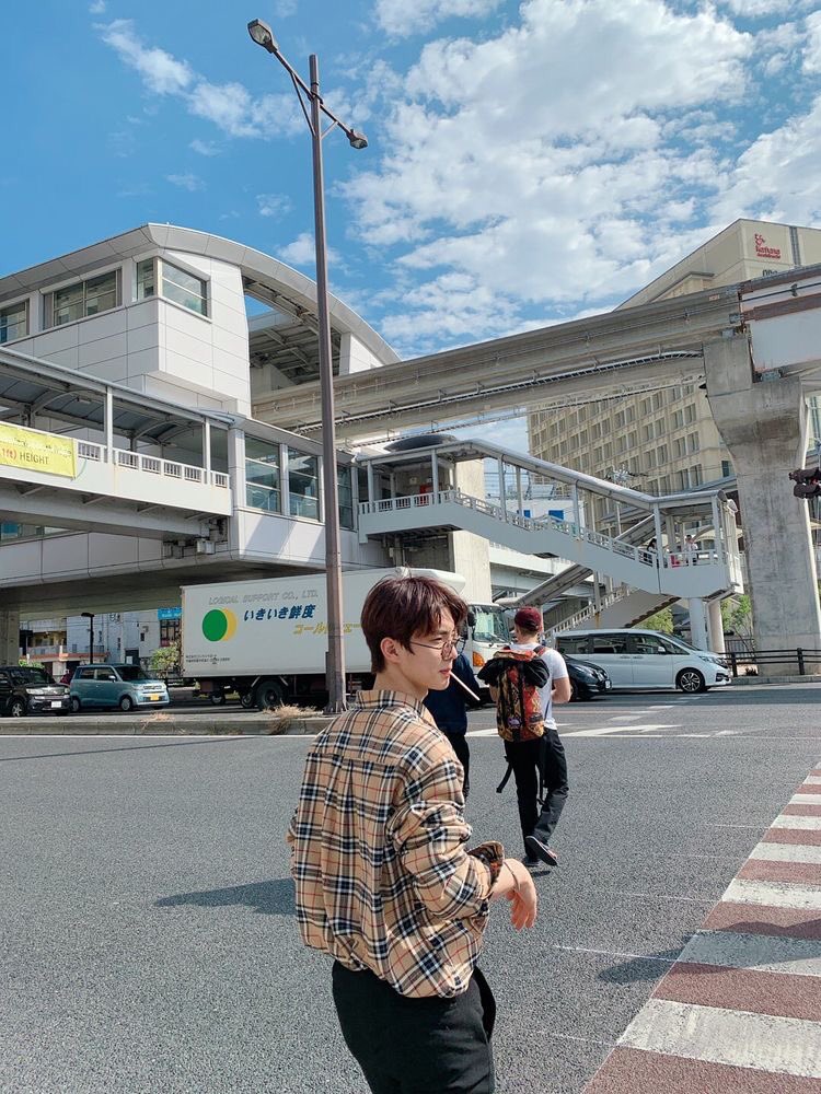 doyoung and changmin as each other a thread