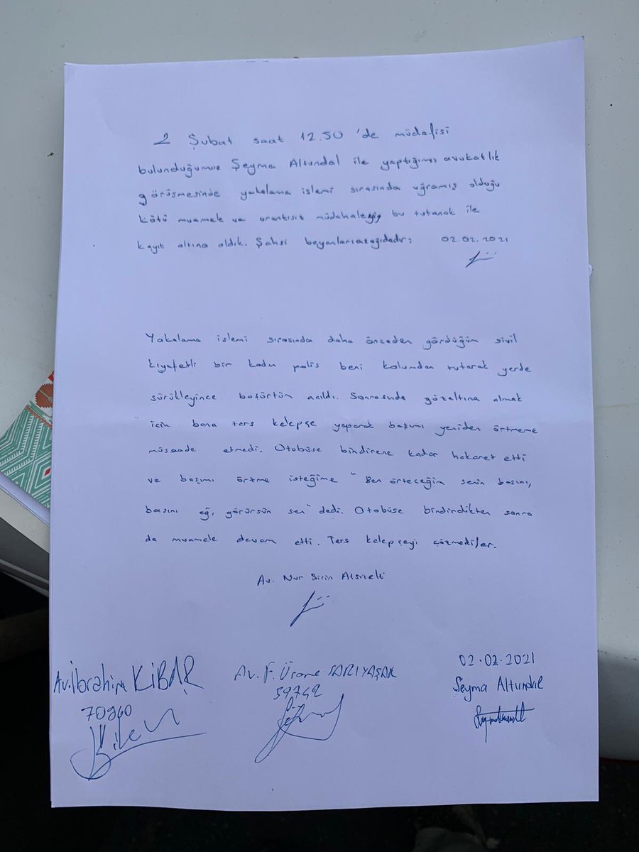 Gözaltılarda kadınlara ve LGBTİ+’lara uygulanan şiddeti ve tacizi on yıllardır biliyoruz. Bizi sindiremeyeceksiniz bu direniş bizim direnişimiz!
#ŞeymayaŞahidiz 
#HerYerBoğaziçiHerYerDireniş