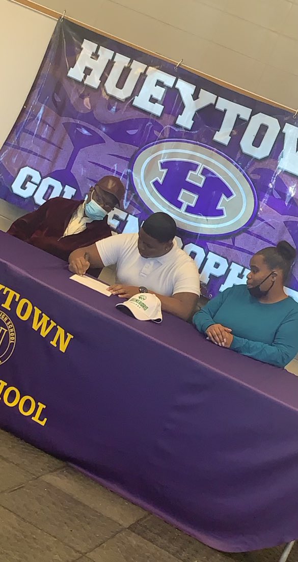 Hueytown Football tweet media