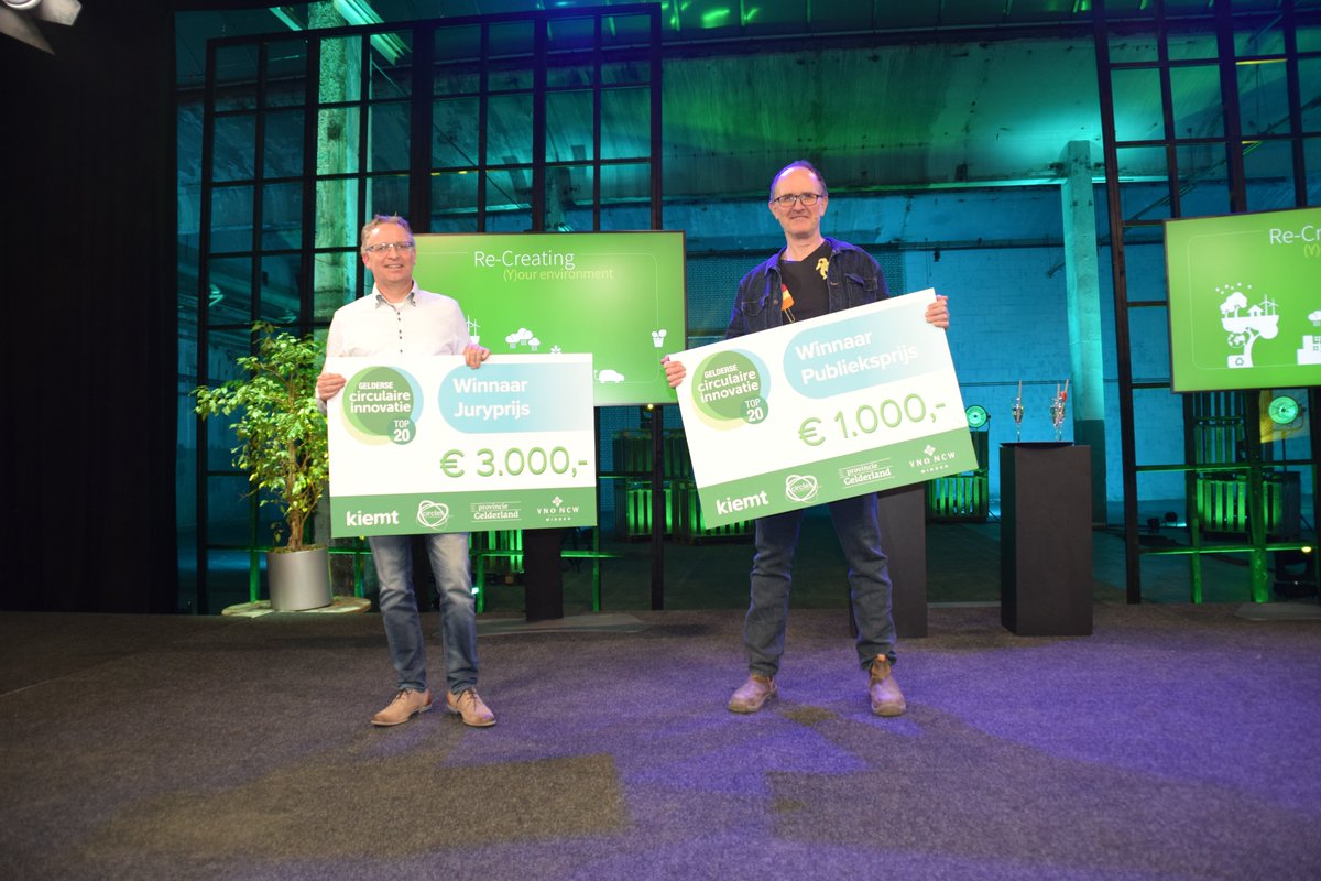 __CIRCLES's tweet photo. Gefeliciteerd! 🎉🏆🎉Biopanel wint de juryprijs en Omlab de publieksprijs van de Gelderse Circulaire Innovatie Top 20! #omlab #biopanel #awar #top20 #circulareconomy https://t.co/4bOYpwRMcR