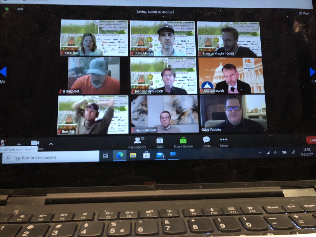 Just signed the ‘Orchard of the future’ collaboration agreement between #Netherlands and #Washington State on behalf of <a href="/minlnv/">Minlvvn</a>. #Agtech solutions for sustainable and future-proof #orchards! <a href="/FME_NL/">FME</a> <a href="/WSDAgov/">Washington State Department of Agriculture</a>