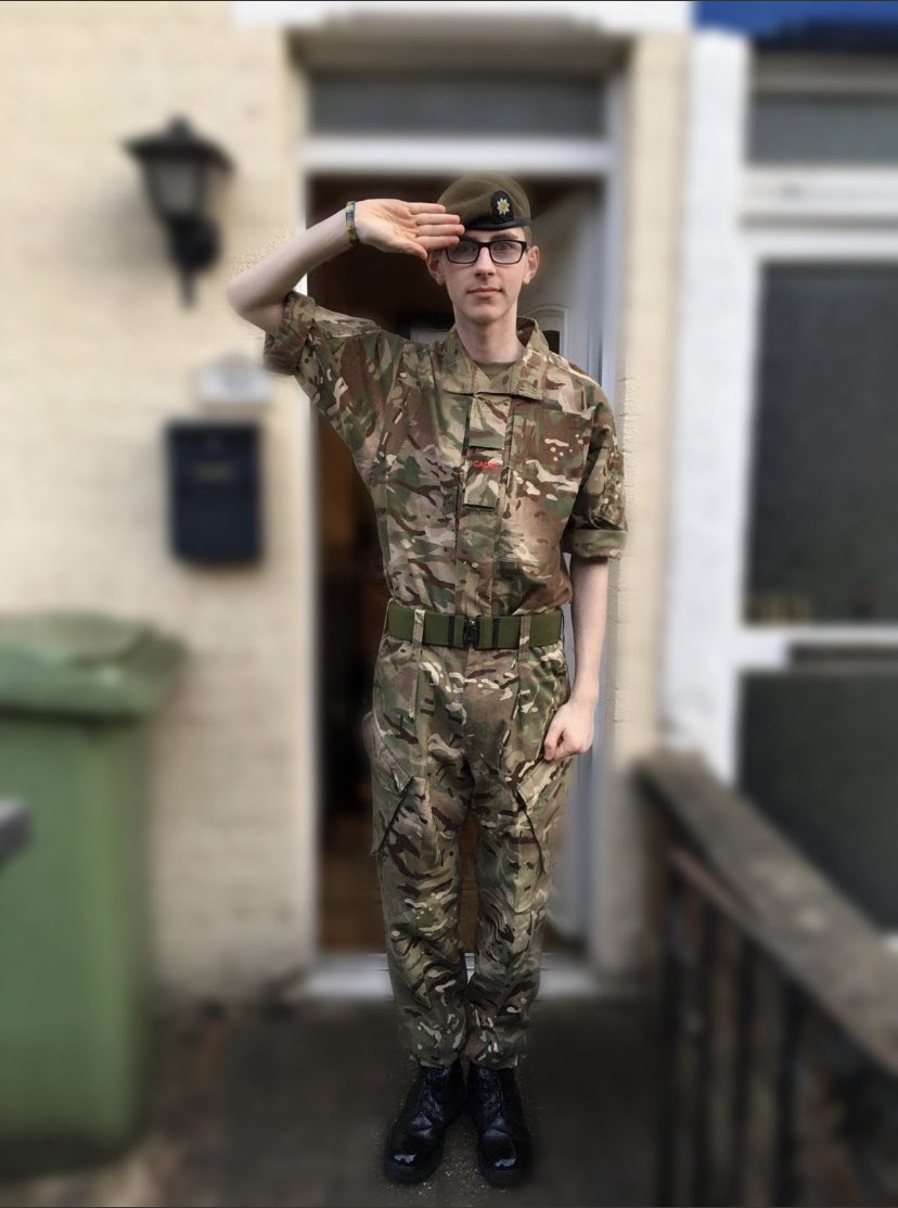BenStreee's tweet photo. Stand down Soldier. Your duty is done🕊
-
‘Tomorrow will be a good day’
-
I salute you, Captain Sir Tom Moore
-
RIP🕊
#ClapForCaptainTom #ClapForTom
(this is an old picture because I haven’t ironed my kit in a while)
@captaintommoore https://t.co/S35Zv0Cpe3