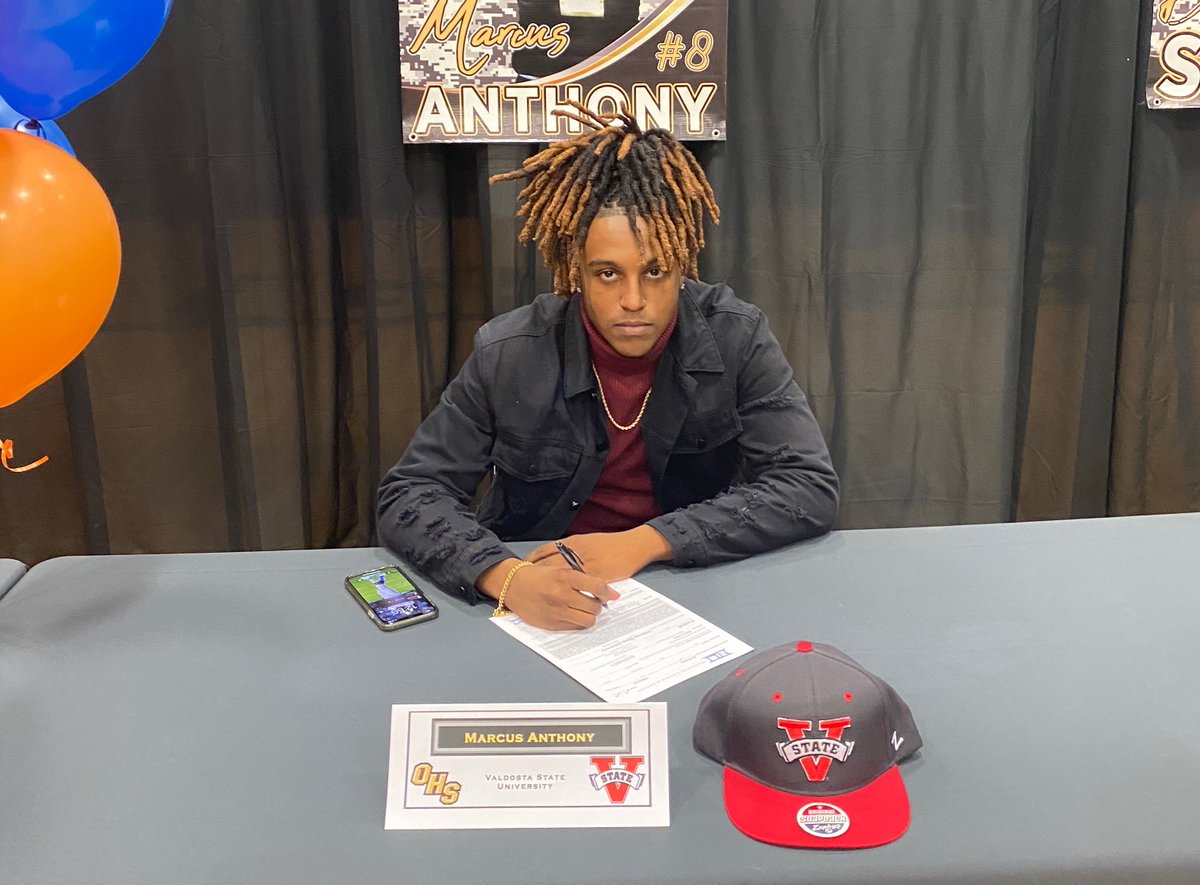 Oakleaf HS Athletics #KnightNation tweet media