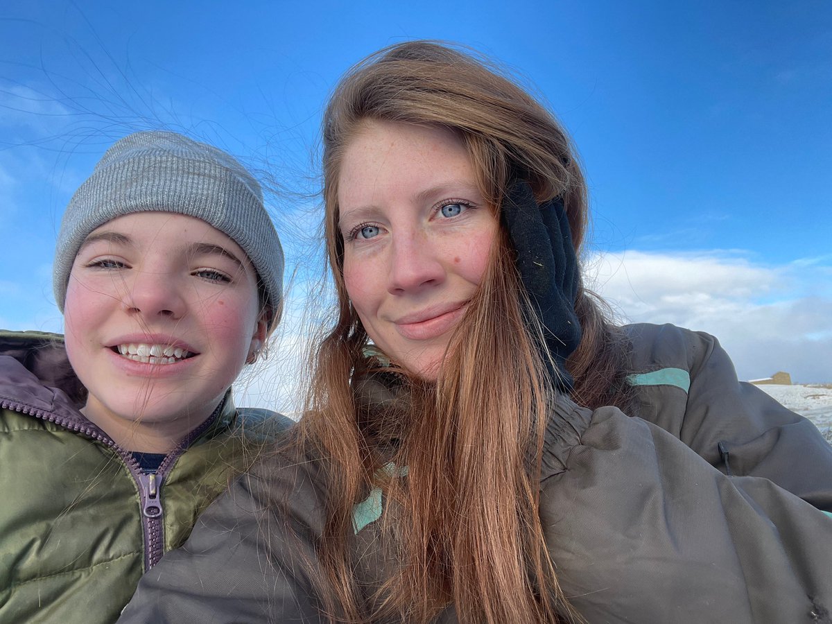 Lovely lasses.👭👭👭
I am so proud of them all.
* Thankyou <a href="/thismorning/">This Morning</a> for having us on today, always great to chat to <a href="/Schofe/">Phillip Schofield</a> &amp; <a href="/hollywills/">Holly Willoughby</a> *

#yorkshire #snow #live #tv #itv