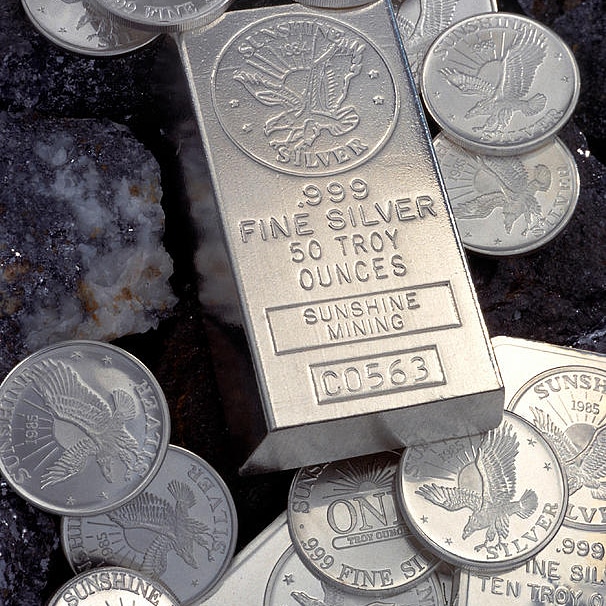 PRECIZN's tweet photo. Investing in Silver is suddenly hot!

Swiss Made Luxury Watches from PRECIZN are always a good idea.

Buy now!

Always wear.

Never sell.

Visit https://t.co/PympZUyywu

#silver #silverjewelry #silverbullion #silverinvesting #investinginsilver #investinsilver #slv #buysilver https://t.co/bLf3U7SCJy