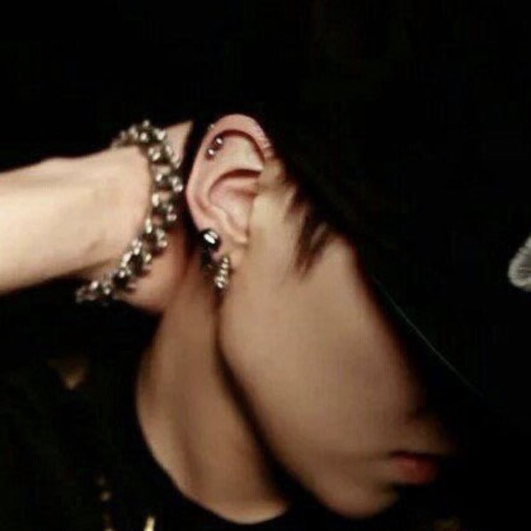 BTS as brutalist architecture; a random thread