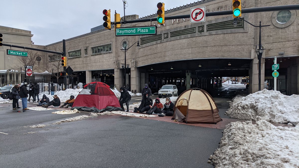 CALL TO ACTION from <a href="/CosechaMovement/">Movimiento Cosecha</a>: 

We're in Newark in front of Sen Menendez office blocking the street at Penn Station. Currently in standoff with the cops &amp; planning on holding the line as long as possible. If you are nearby please come and support. (con't blow)