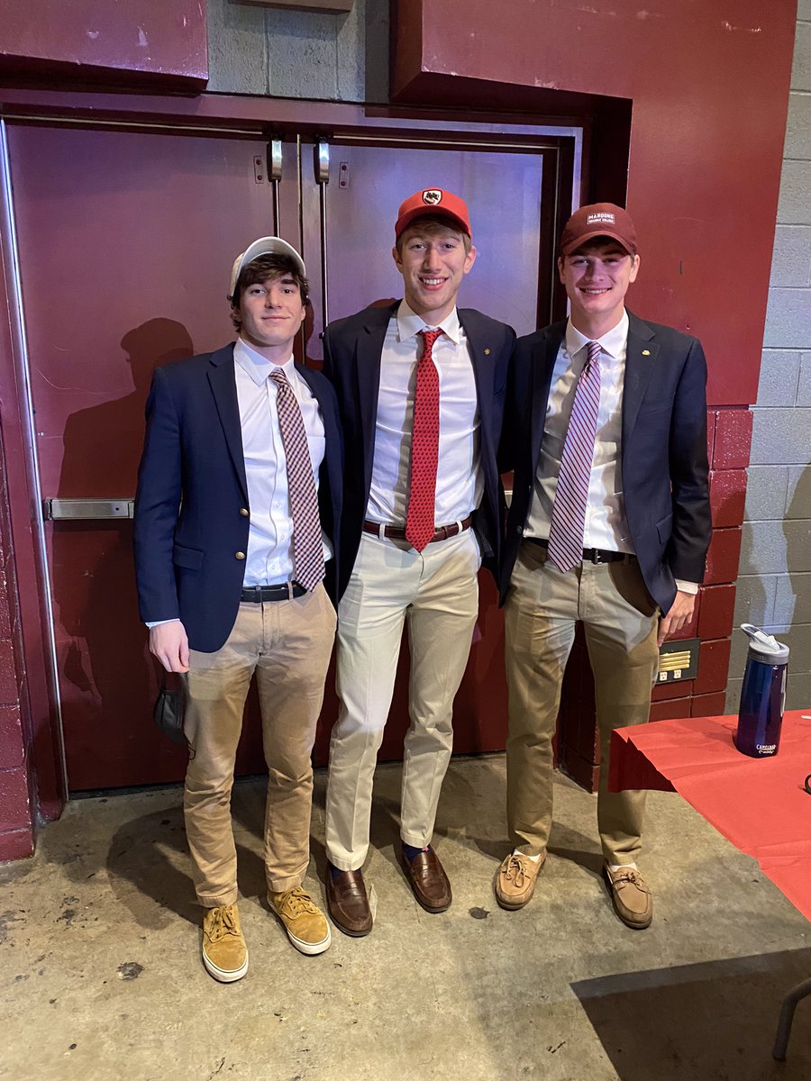 MBA Soccer (@mba_soccer) on Twitter photo Congratulations to these three MBA Soccer “lads” on their signing to these respective colleges: Ian Bernatavitz-<a href="/gburgmenssoccer/">GburgMSoccer</a>; Eli Kampine-<a href="/CMU_MSoccer/">CMU Men's Soccer</a>; Quinn Kunath-<a href="/RoanokeMSoccer/">Roanoke Men's Soccer</a>. RollRed! Congratulations to these three MBA Soccer “lads” on their signing to these respective colleges: Ian Bernatavitz-<a href="/gburgmenssoccer/">GburgMSoccer</a>; Eli Kampine-<a href="/CMU_MSoccer/">CMU Men's Soccer</a>; Quinn Kunath-<a href="/RoanokeMSoccer/">Roanoke Men's Soccer</a>. RollRed!