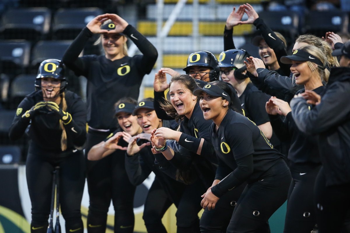Happy National Girls & Women In Sports Day to all the Ducks past and present who have helped make our program what it is today! 

#NWGSD | #GoDucks